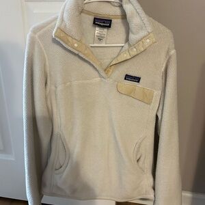 Patagonia White and Tan Snap-T Fleece